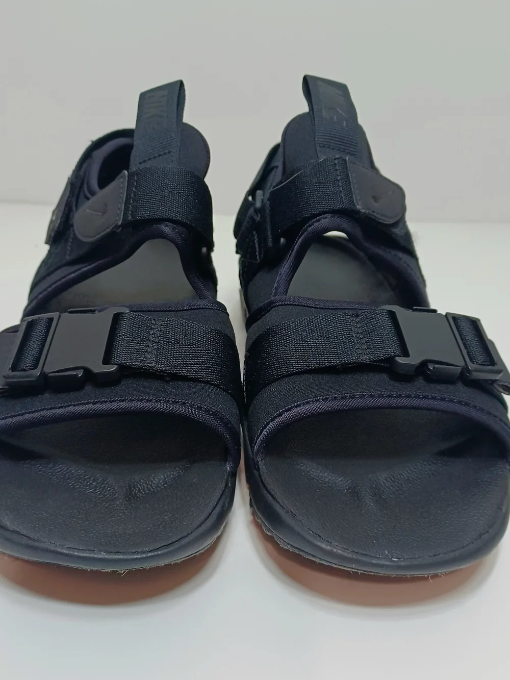 Nike Men Black Canyon Sandal Size 7